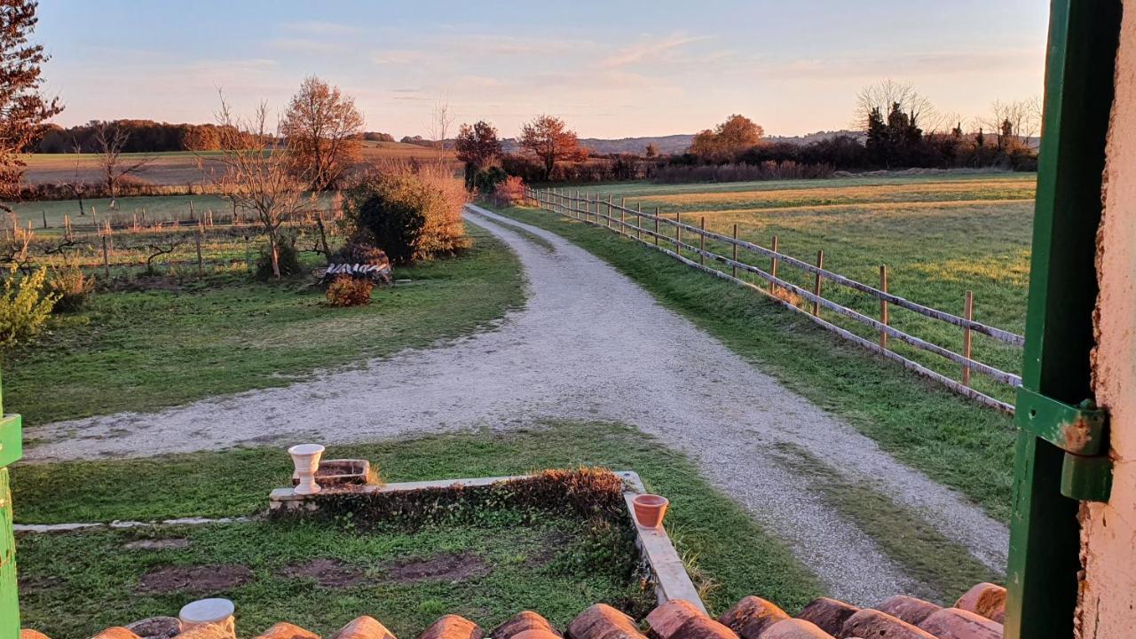 Grande Maison Avec Jardin, Animaux,Au Calme Yviers Buitenkant foto